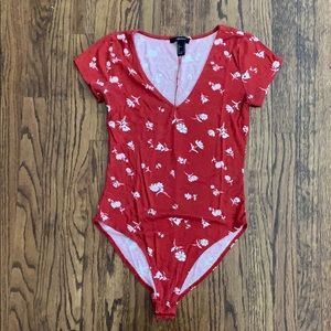 RED FLORAL BODYSUIT
